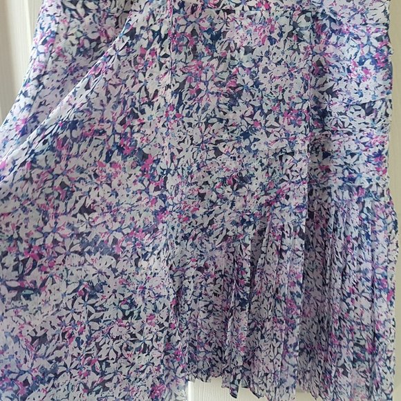 Banana Republic floral pleated chiffon dress - Picture 9 of 9